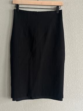 White House Black Market Aura Collection Black‎ Pencil Skirt Size 6